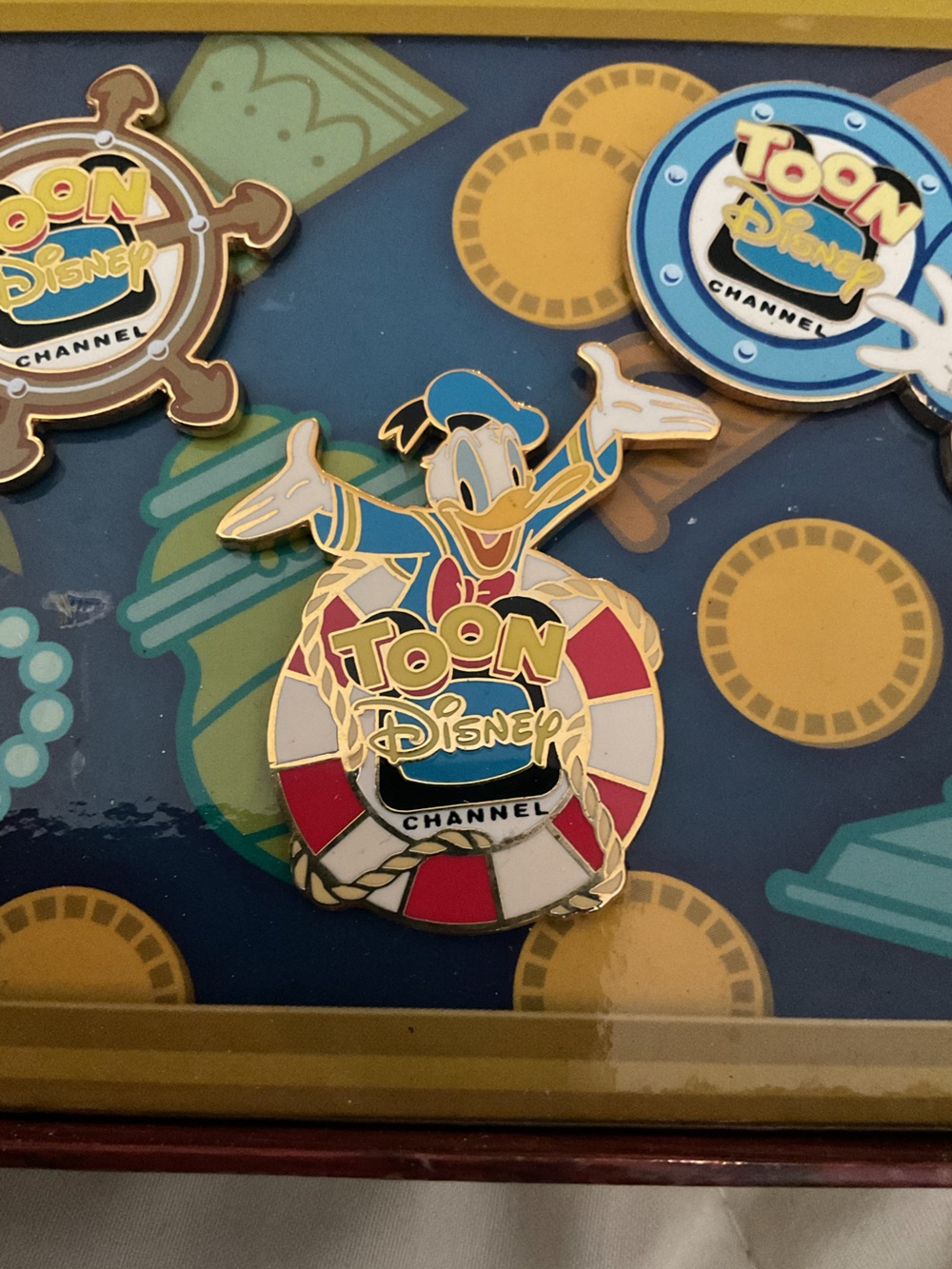 NWOT Disney Toon Treasure Box - Red and Gold Trim - Picture 4 of 5